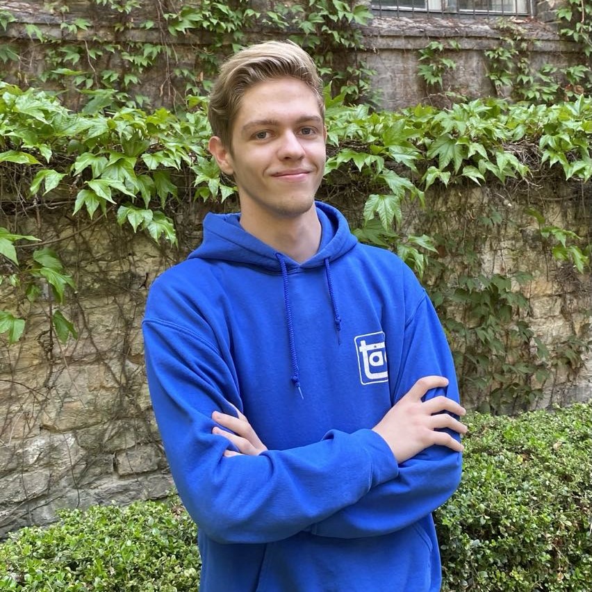 Molnár Tamás