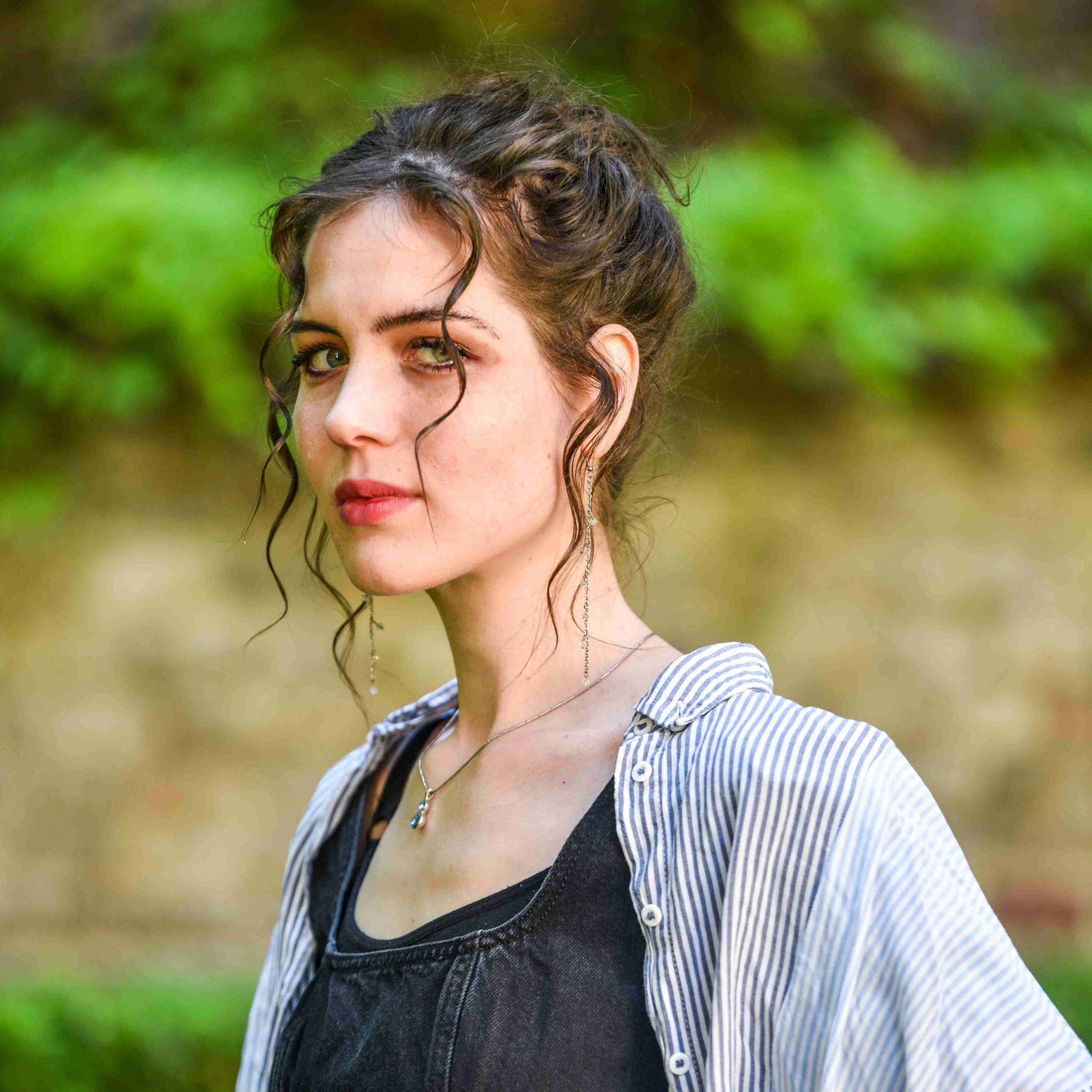 Mekis Júlia